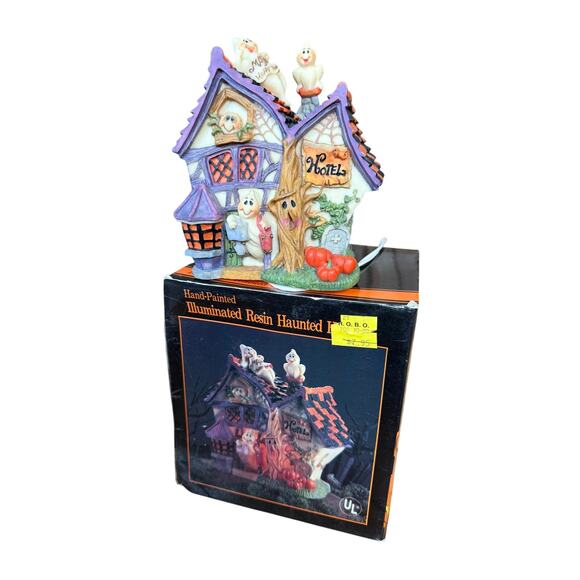 HALLOWEEN HAND PAINTED ILLUMINATED RESIN HAUNTED HOUSE HOTEL LIGHT UP VILLAGE - Picture 1 of 7